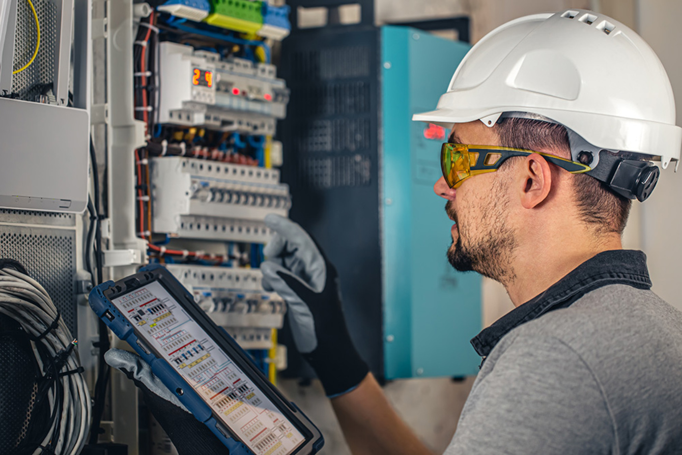Industrie & Gewerbe bei DA Elektrobau in Rodgau